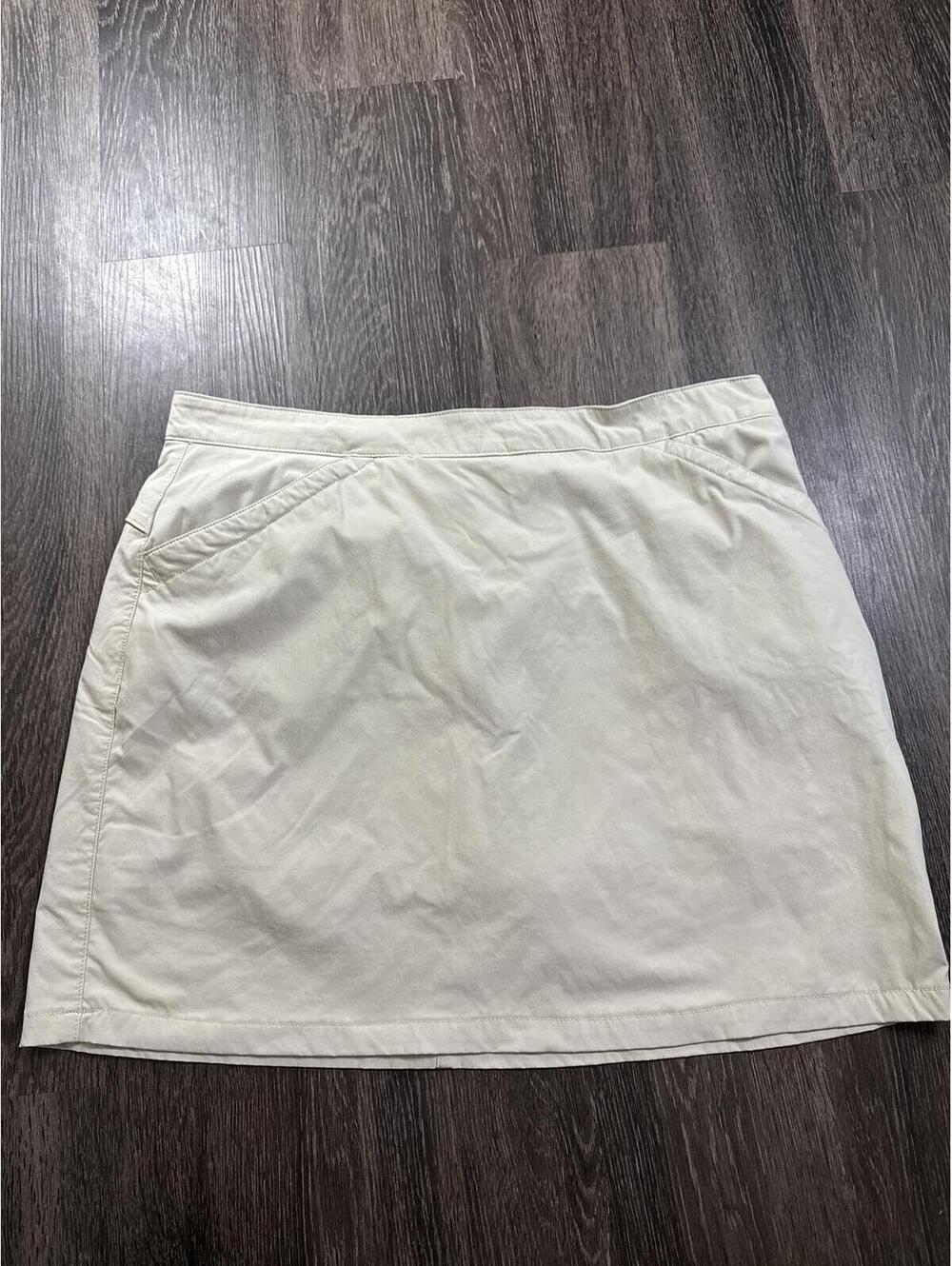 Eddie Bauer Beige Skort Size 12